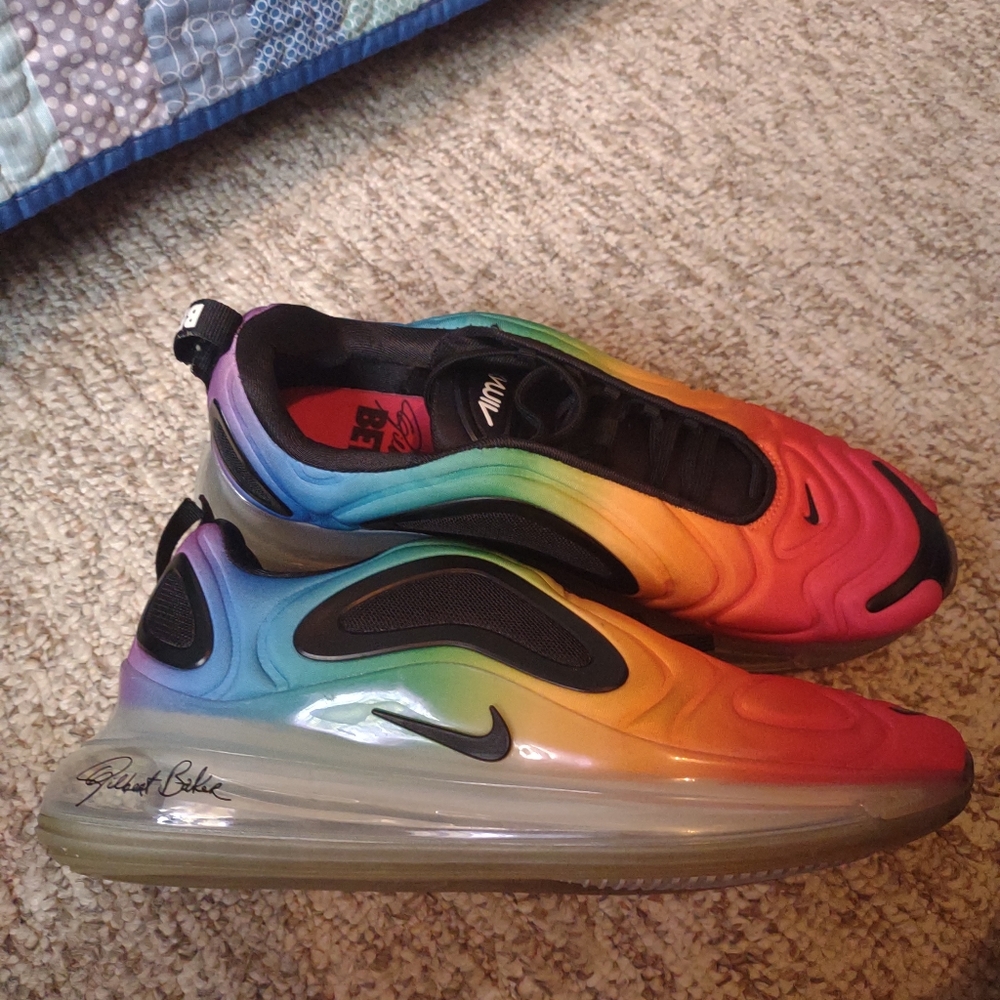 Nike 720 be true size 9.5